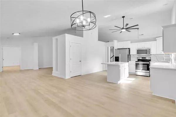 Lawrenceville, GA 30045,999 SIMONTON GLEN DR