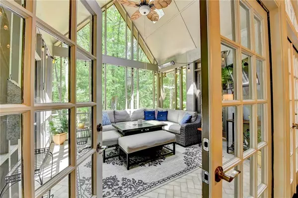 Roswell, GA 30076,1595 Northcliff TRCE