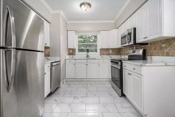 East Point, GA 30344,2550 Graywall ST
