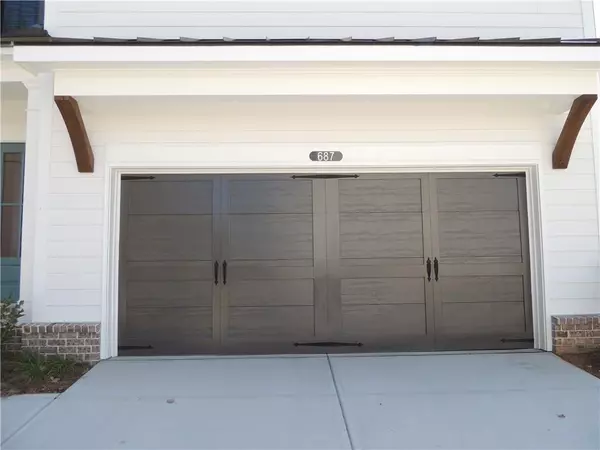 Cumming, GA 30040,687 SUMMIT HILL WAY