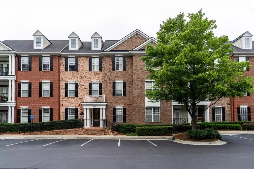 Atlanta, GA 30339,4955 Ivy Ridge DR SE #204