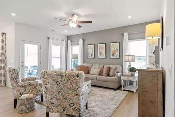 Hoschton, GA 30548,18 Thedford DR