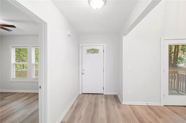 42 Burbank DR NW, Atlanta, GA 30314