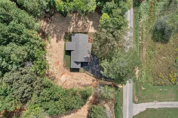 Buchanan, GA 30113,557 Grogan RD