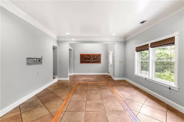 Atlanta, GA 30324,1761 Monroe DR NE