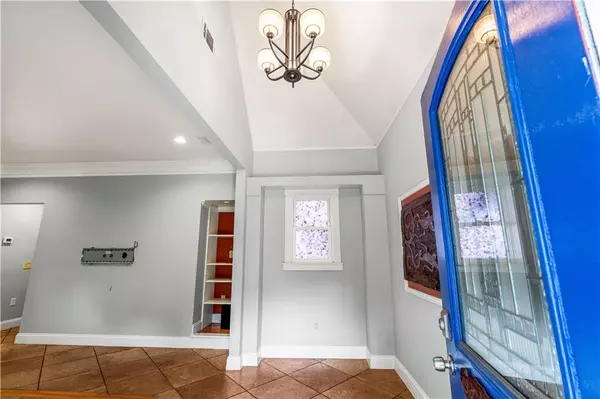 Atlanta, GA 30324,1761 Monroe DR NE