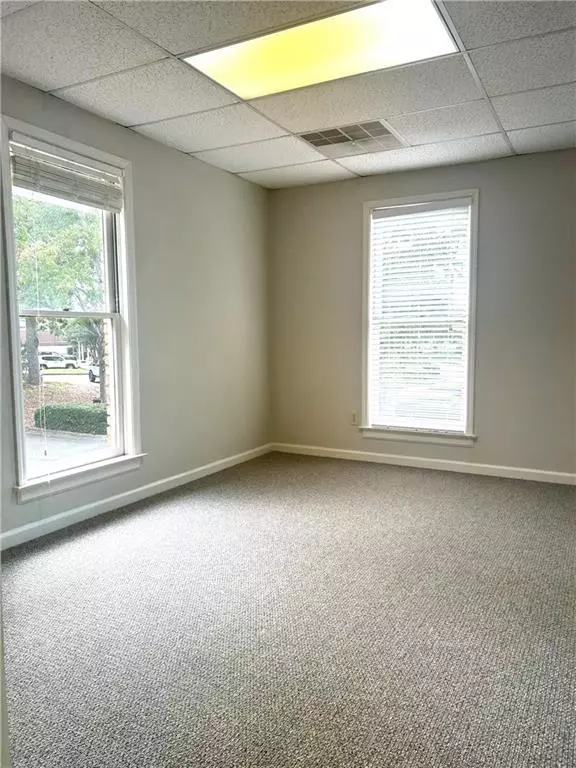 Marietta, GA 30066,2623 Sandy Plains RD #200