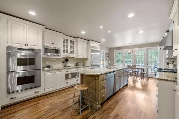 Atlanta, GA 30327,4220 Exeter Close NW
