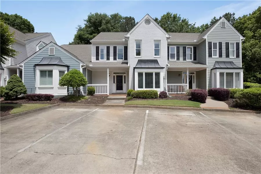 1002 Saddle HL, Marietta, GA 30068