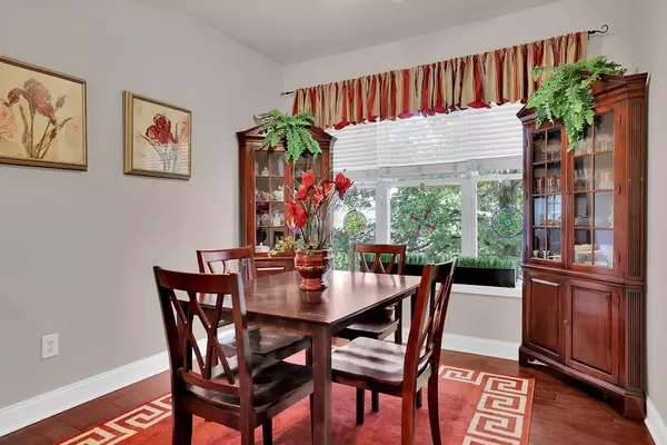 Roswell, GA 30075,1315 Freedom LN