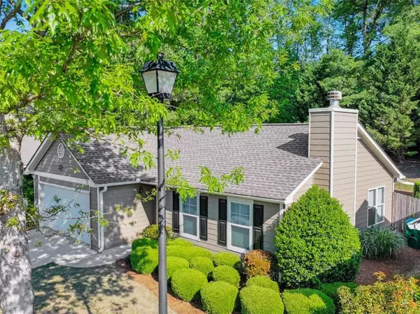 Braselton, GA 30517,498 Walnut Woods DR