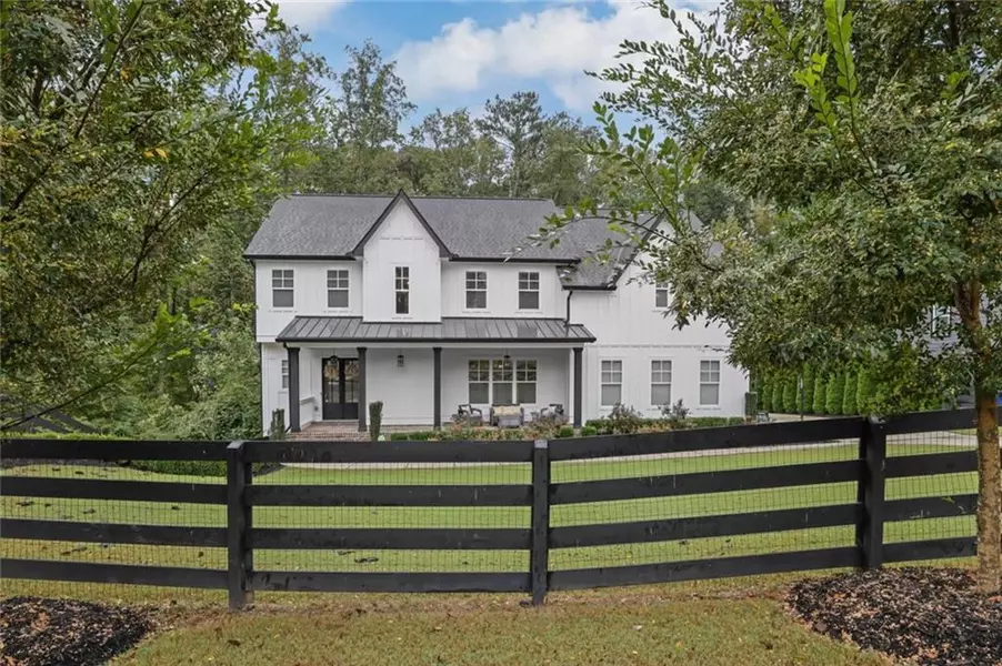 2410 Kingsley DR, Marietta, GA 30062