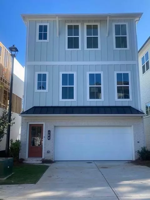 Alpharetta, GA 30022,202 Pinecone PL