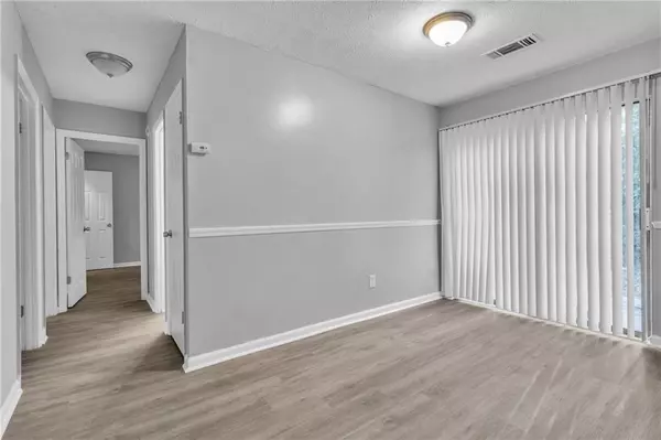 Riverdale, GA 30274,8883 Homewood DR