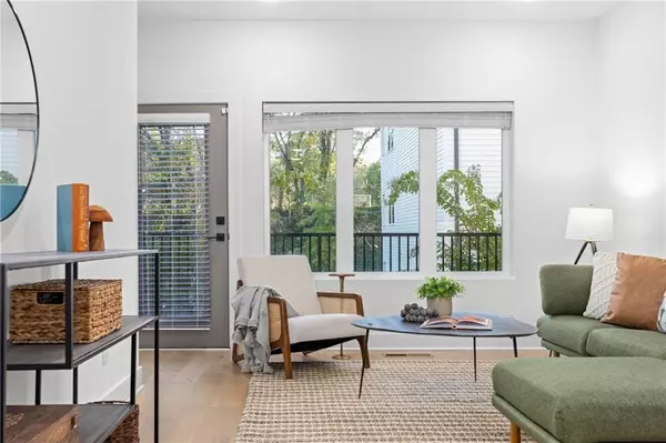 Atlanta, GA 30317,1438 Walker PL SE