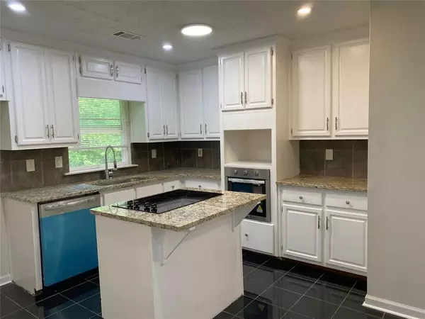 Jackson, GA 30233,285 TAYLOR RD