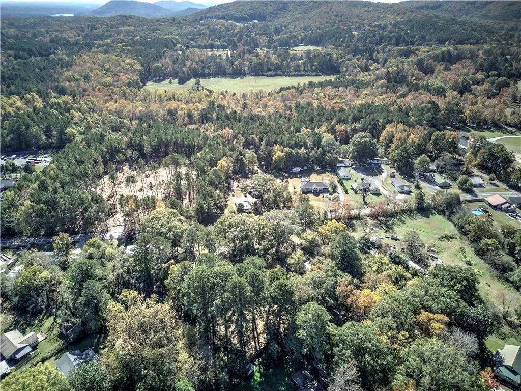 Cartersville, GA 30121,658 Center RD