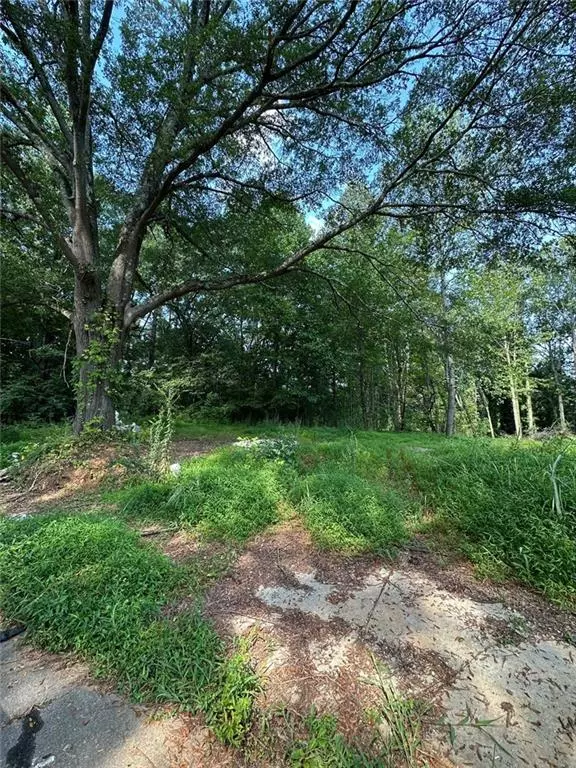 Atlanta, GA 30318,2250 Bernard RD NW