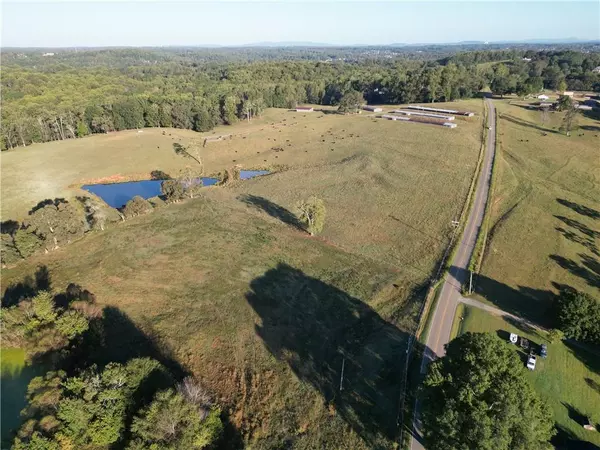 Woodstock, GA 30188,4592 Waters RD