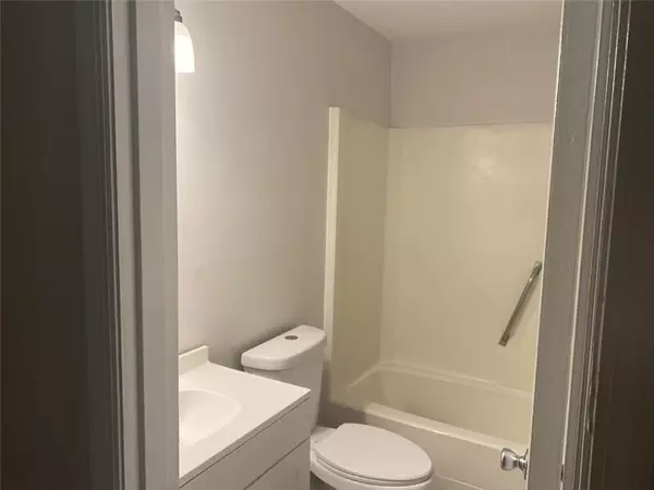 Peachtree Corners, GA 30092,6368 BAKER CT