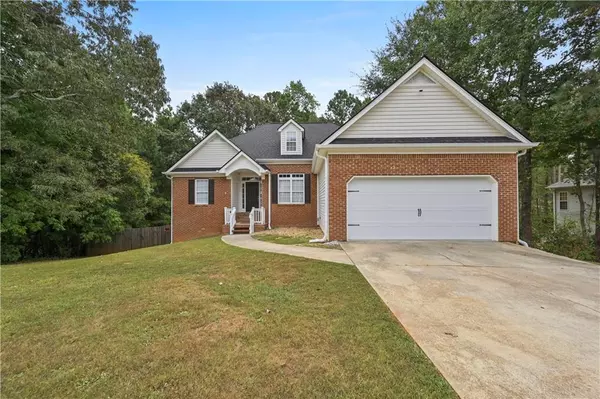 422 Enclave DR, Powder Springs, GA 30127
