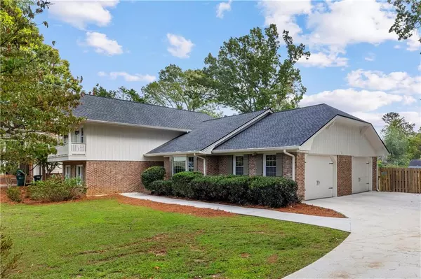 Atlanta, GA 30328,805 Sudbury RD