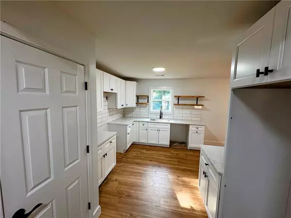 Riverdale, GA 30274,9148 HOMEWOOD DR