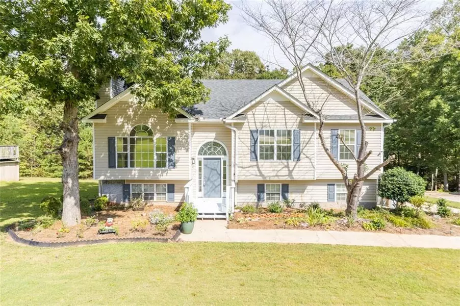 185 DIAMOND CT, Carrollton, GA 30116