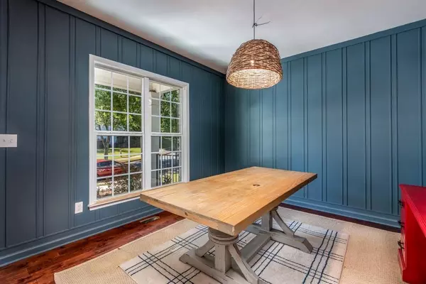 Canton, GA 30115,146 Edgewater TRL