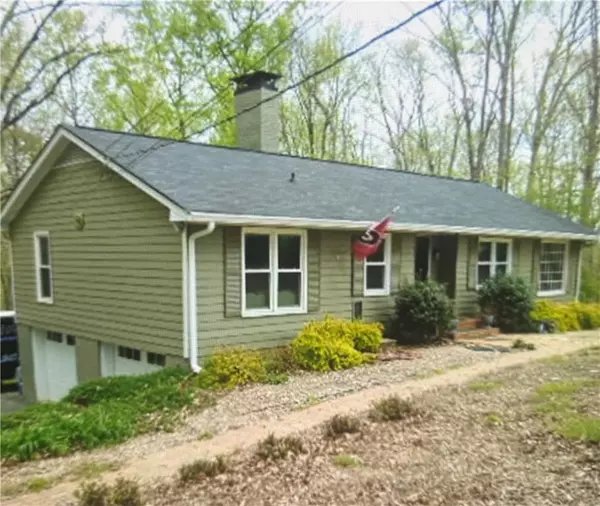 5621 Aven RD, Marietta, GA 30068