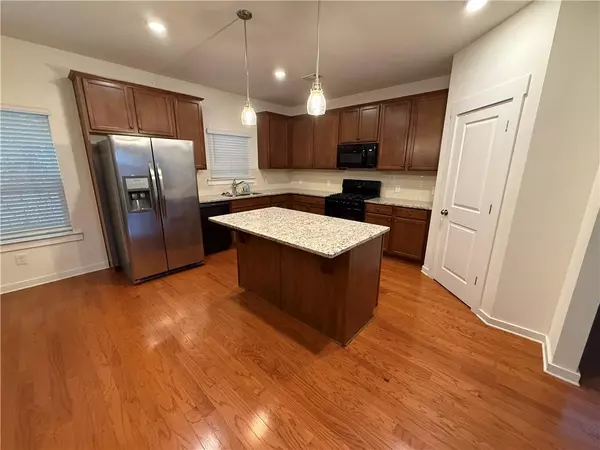 Lawrenceville, GA 30043,1392 Weatherbrook CIR