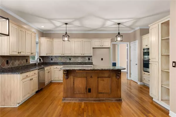 Roswell, GA 30075,105 Kensington Pond CT