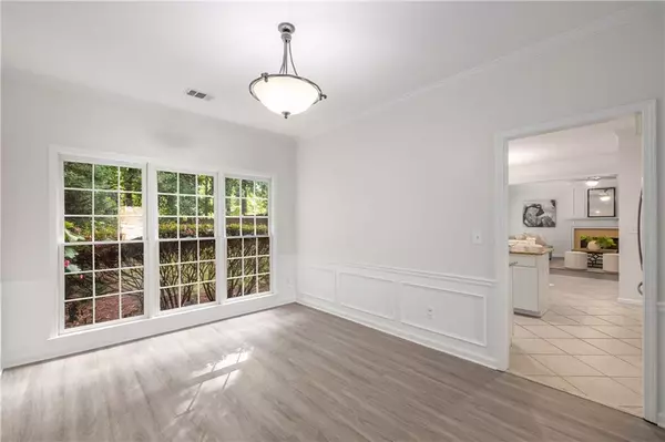 Atlanta, GA 30338,5437 Oxford Chase WAY