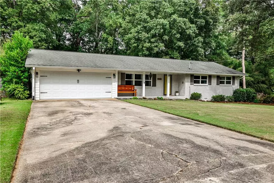 4128 Cedar Knoll DR, Tucker, GA 30084