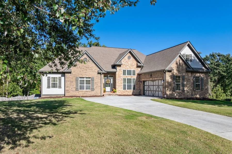 5739 Boulder Ridge CT, Flowery Branch, GA 30542