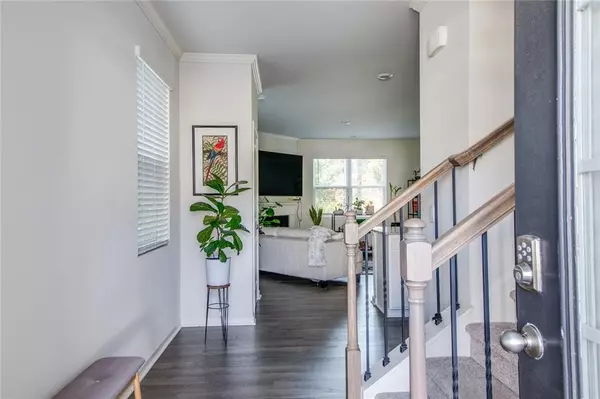 Flowery Branch, GA 30542,6095 Hoot Owl LN