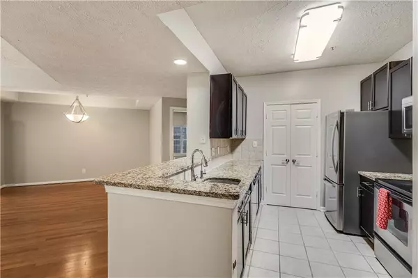 Atlanta, GA 30339,1250 Parkwood CIR SE #2201