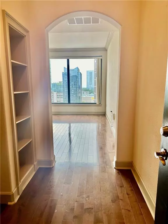 Atlanta, GA 30326,3445 Stratford RD NE #2004