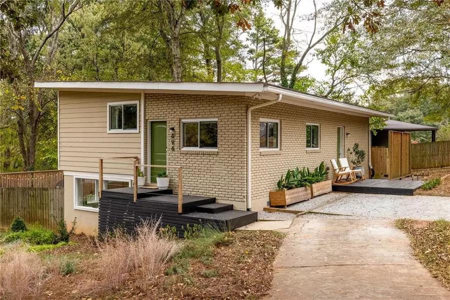 494 Rosemont DR, Decatur, GA 30032