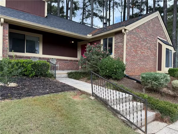 49 Country Place CT, Alpharetta, GA 30005