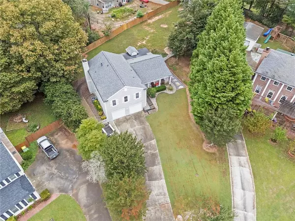 Peachtree Corners, GA 30092,6027 PEACHMONT TER