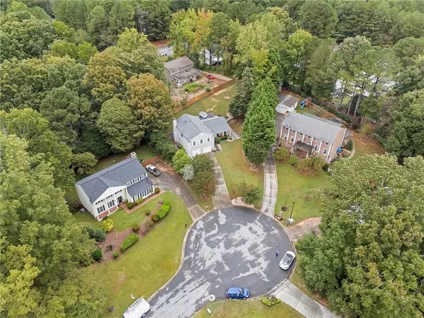 Peachtree Corners, GA 30092,6027 PEACHMONT TER