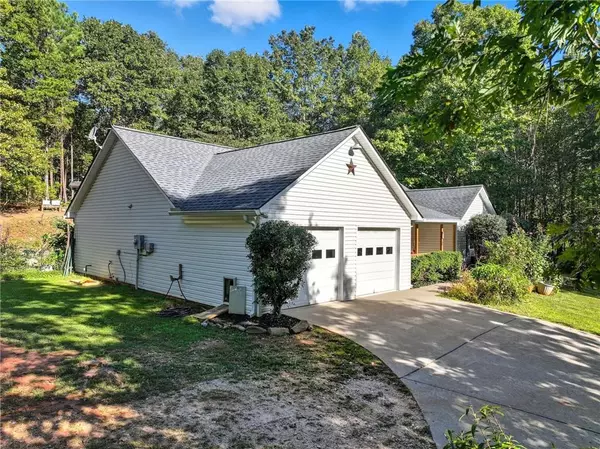 Ellijay, GA 30540,82 Orman DR