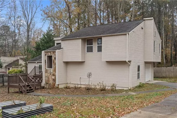 Marietta, GA 30062,2400 Salem DR NE