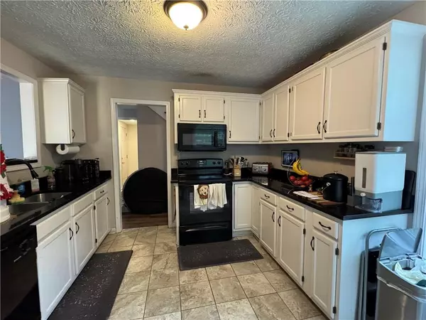 Marietta, GA 30062,2400 Salem DR NE