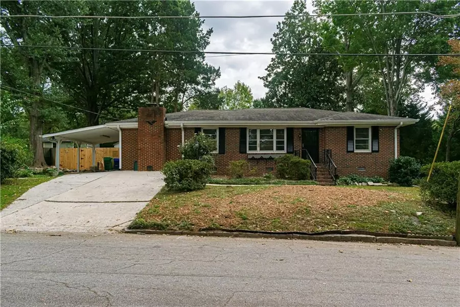 5261 Poplar Springs RD, Stone Mountain, GA 30083