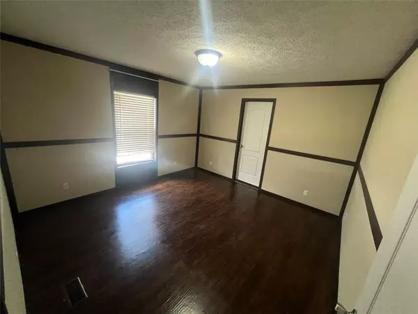 Flowery Branch, GA 30542,6255 MALIBU RDG