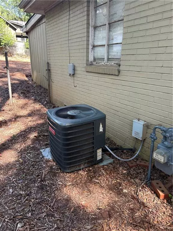 Marietta, GA 30064,272 Cascade DR NW