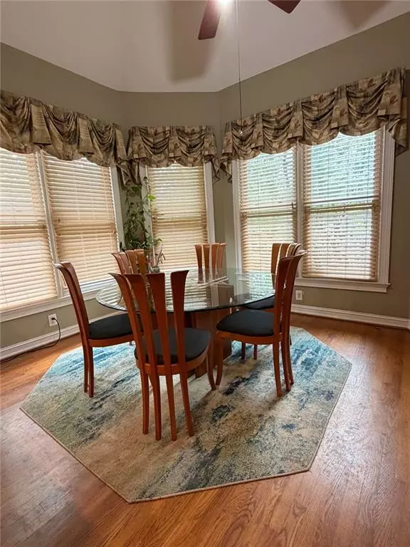 Atlanta, GA 30331,1015 FOREST OVERLOOK TRL SW