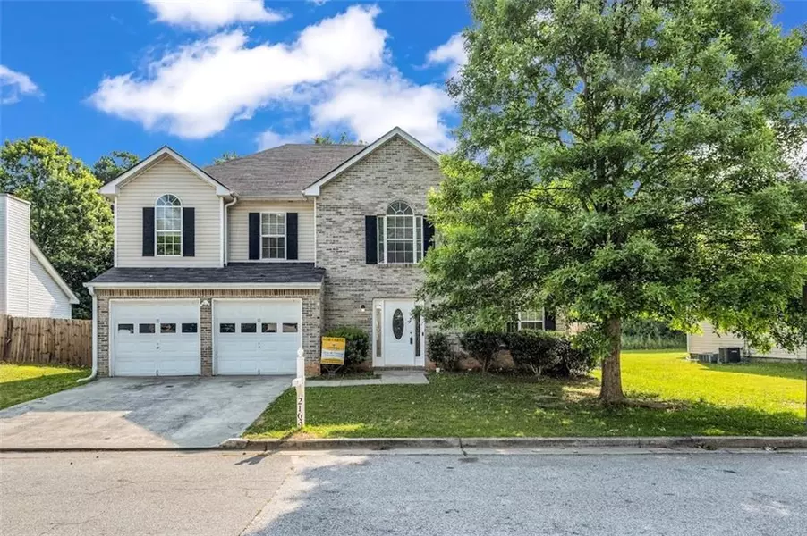 2163 Mulberry LN, Lithonia, GA 30058